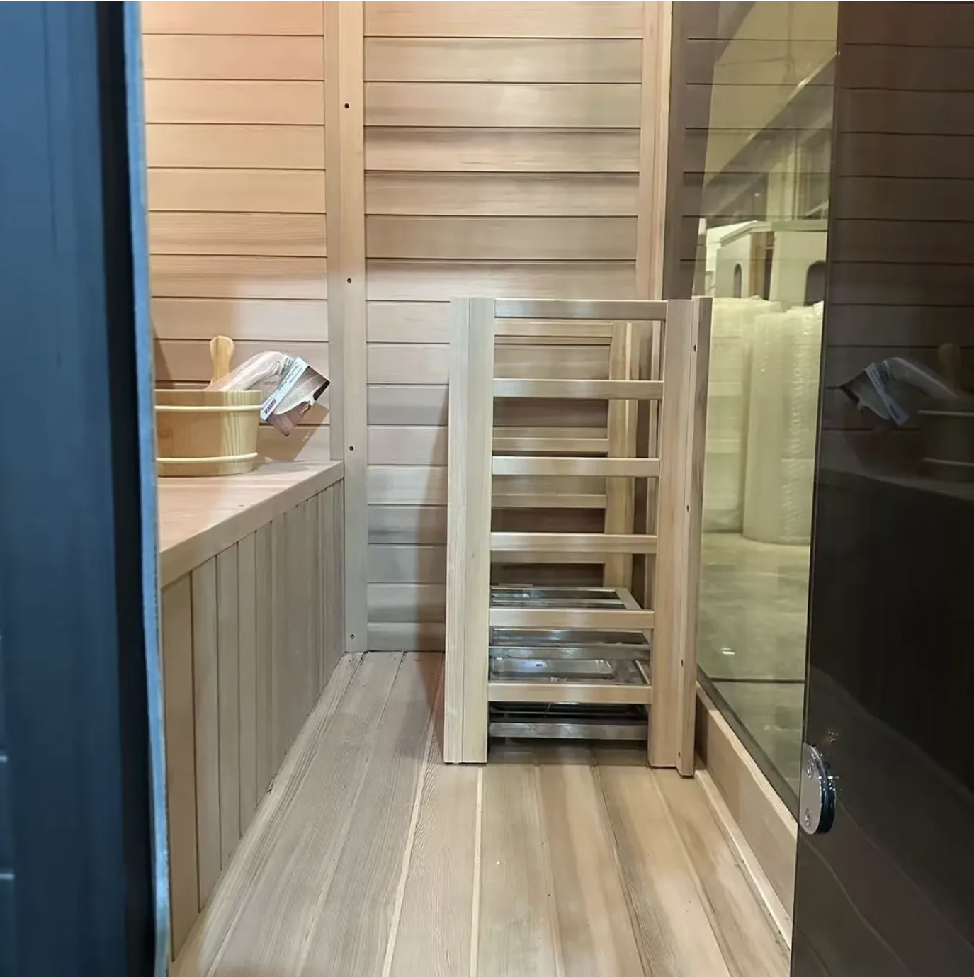 Max Heater Sleek Black Cube Outdoor Sauna – A Sophisticated Sanctuary for the Modern Garden-7